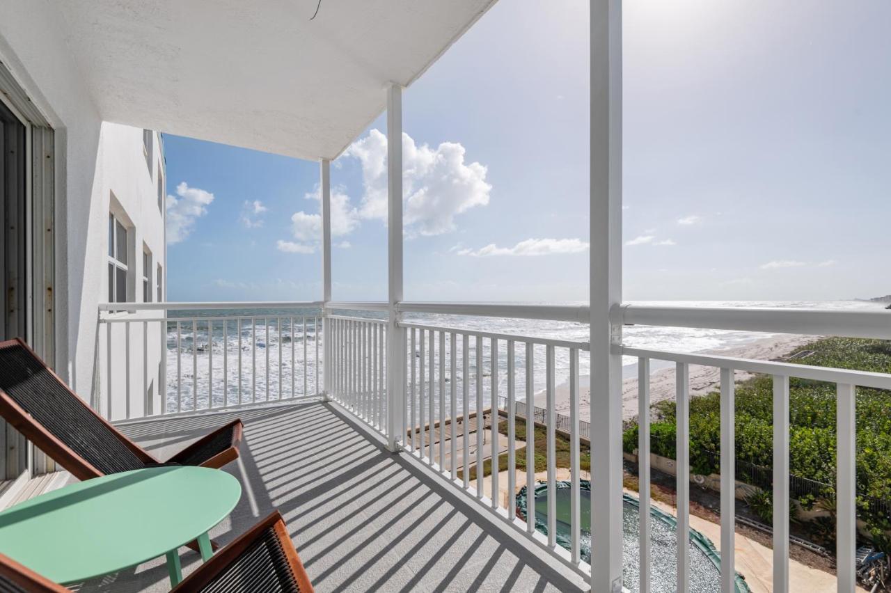 Oceanfront Beach House, Satellite Beach Buitenkant foto