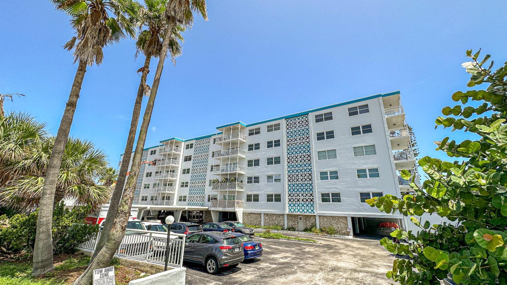 Oceanfront Beach House, Satellite Beach Kamer foto